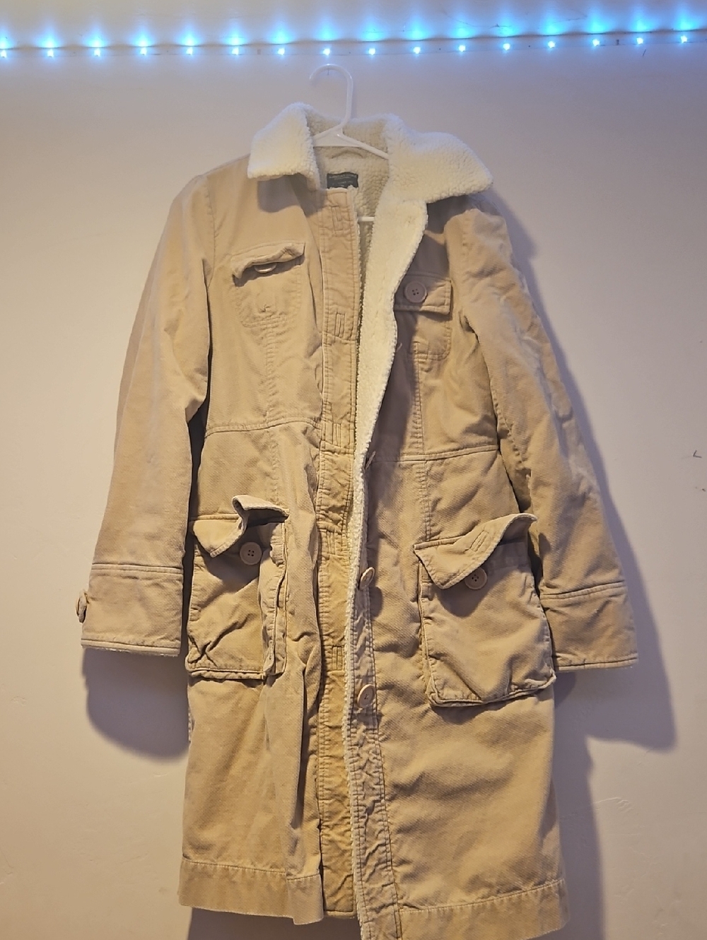 AMERICAN EAGLE Women’s Cream Pink Sherpa-Lined Long Coat